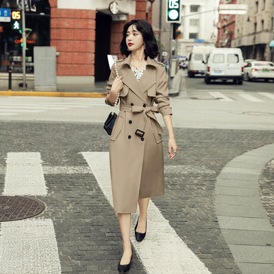 Gabardina Clásica de Largo Medio para Mujer - Image 6