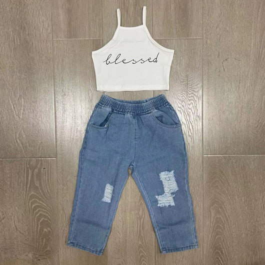 Conjunto Infantil de Dos Piezas: Chaleco y Jeans Rotos - Image 5