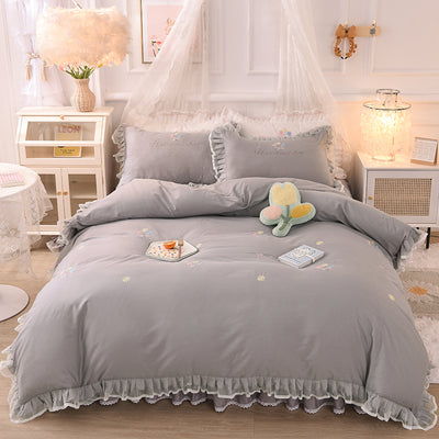 Juego de Cama Infantil de 4 Piezas en Algodón con Volantes y Bordado de Flores - Image 16