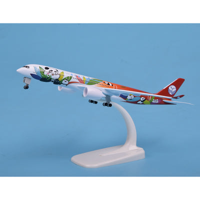 Modelo Decorativo Avión Airbus Sichuan Airlines con Panda - Image 3