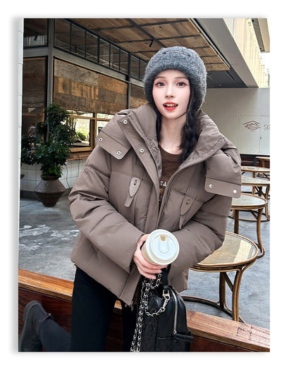 Chaqueta Corta Acolchada con Capucha para Mujer - Image 21