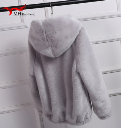 Abrigo con Capucha Largo para Otoño e Invierno - Image 10