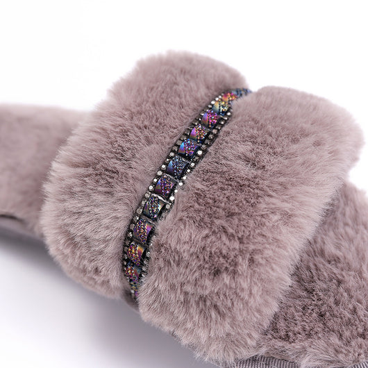 Pantuflas Peluche con Strass Antideslizantes para Interiores y Exteriores - Image 8
