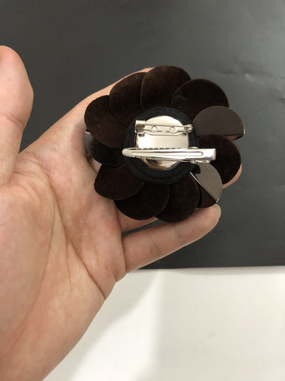 Broche Floral de Franela - Accesorio Multiuso para Cabello, Bolso y Moda - Image 11