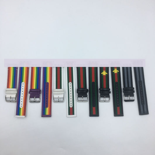Reloj Inteligente con Correa de Cuero y Nylon Rayado