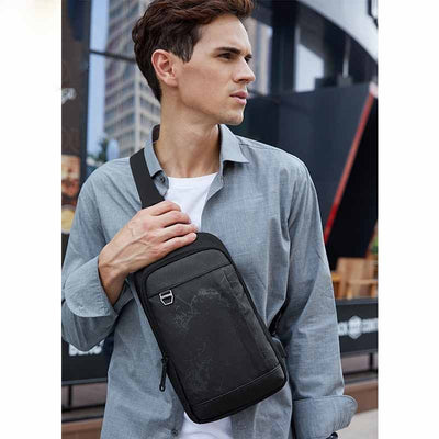 Bolsa Mensajero Minimalista para Hombre en Poliéster