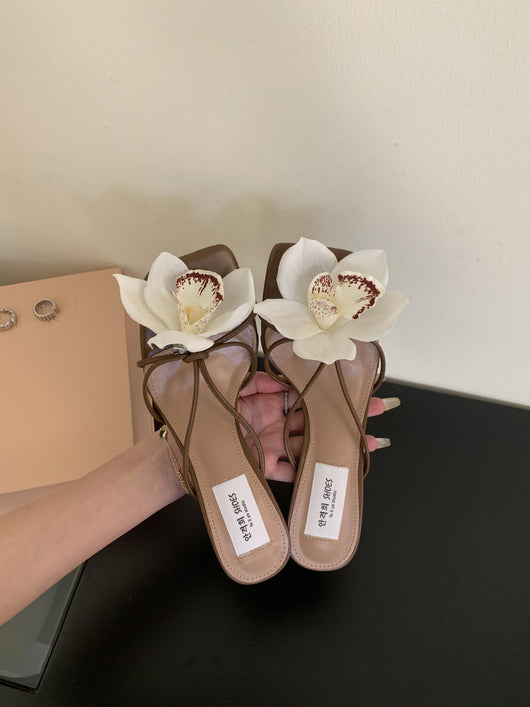 Sandalias Romanas de Flores Destacables Estilo Francés - Image 25
