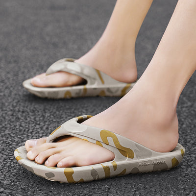 Chanclas Cómodas para Hombre - Pantuflas de Casa y Baño - Image 3