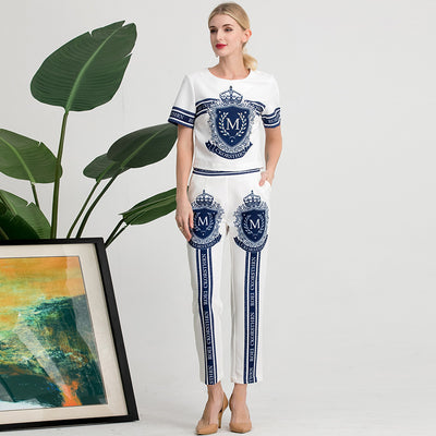 Conjunto Elegante: Blusa Corta con Tachuelas y Diamantes + Pantalón con Bolsillos - Image 5