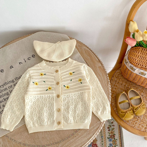 Cardigan Hueco con Flores Bordadas y Protección Solar