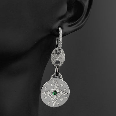 Aretes Asimétricos Dorados con Diseño de Cerdo - Image 7
