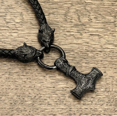Collar de Cuero para Hombre con Colgante de Martillo - Image 7