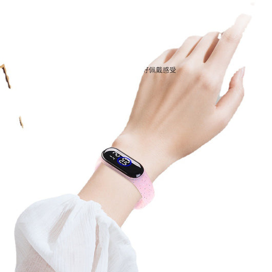 Reloj Deportivo Infantil con Banda Fluorescente - Image 14