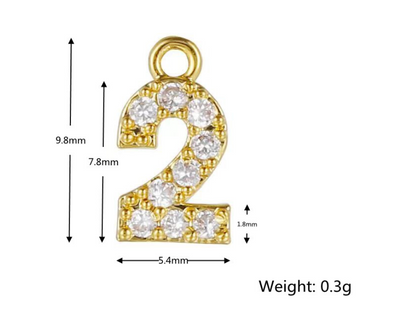 Joyas Chapadas en Oro con Números de Año de Nacimiento Personalizables - Image 24