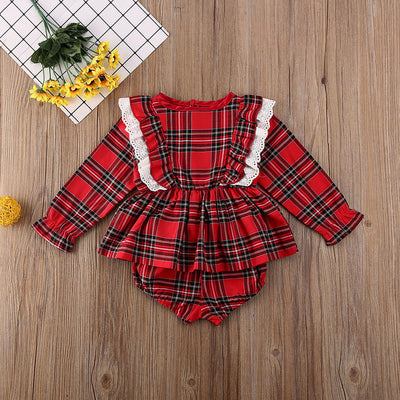 Traje Infantil Cuadros Rojos con Moño y Encaje - Image 11