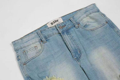 Jeans Rotos con Cierres y Detalles Desgastados - Image 4