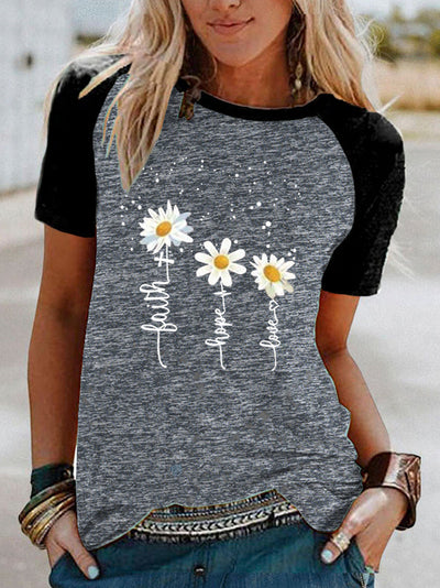Playera Estampada Tres Margaritas de Manga Corta - Image 9