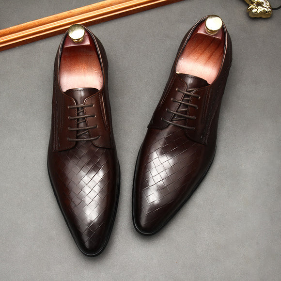 Zapatos de Cuero para Hombre con Patrón de Piedra Grabada