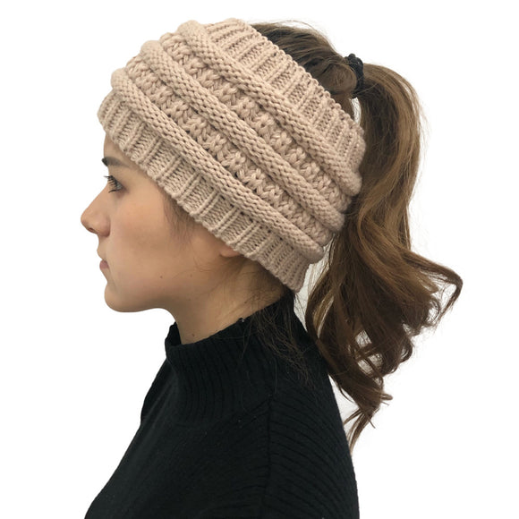 Diadema Trenzada de Punto con Coleta