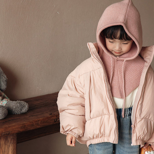 Abrigo Acolchado con Gorro Tejido para Niños - Colección Otoño Invierno