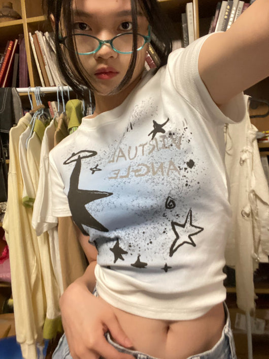 Camiseta Blanca Básica con Estrella Pintada a Mano - Image 4