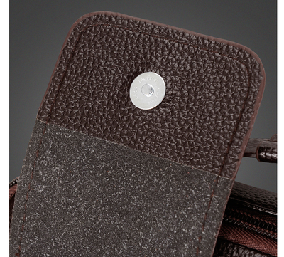 Bolso Bandolera Casual para Hombre con Diseño Oblicuo - Image 12