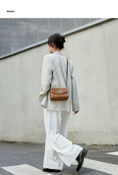 Bolso Mensajero de Cuero con Cadena para Mujer - Image 22