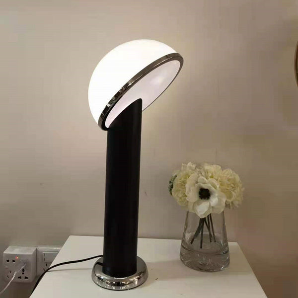 Lámpara de Mesita Minimalista con Diseño Contemporáneo