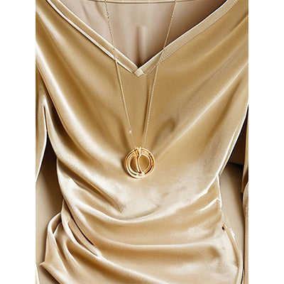 Blusa Champagne Escote V Manga Larga Plisada Terciopelo para Invierno - Image 3