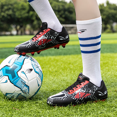 Botines de Fútbol Profesionales Antideslizantes con Tecnología Antidesgaste - Image 13