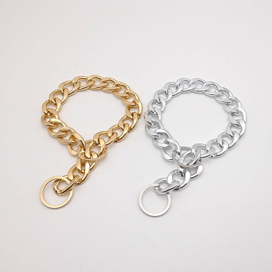 Collar Metálico Elegante y Dominante para Mascotas