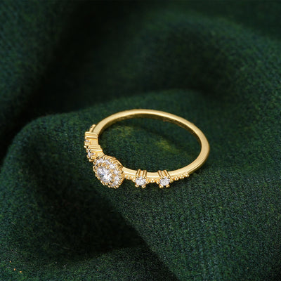 Anillo de Plata 925 con Cristales Incrustados - Diseño Europeo Romántico para Propuesta - Image 2
