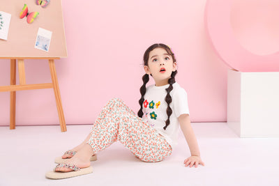 Playera Infantil con Estampado Floral de Manga Corta - Image 12
