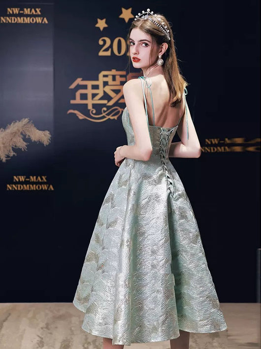 Vestido de Gala Elegante para Anfitriona de Eventos de Lujo - Image 9