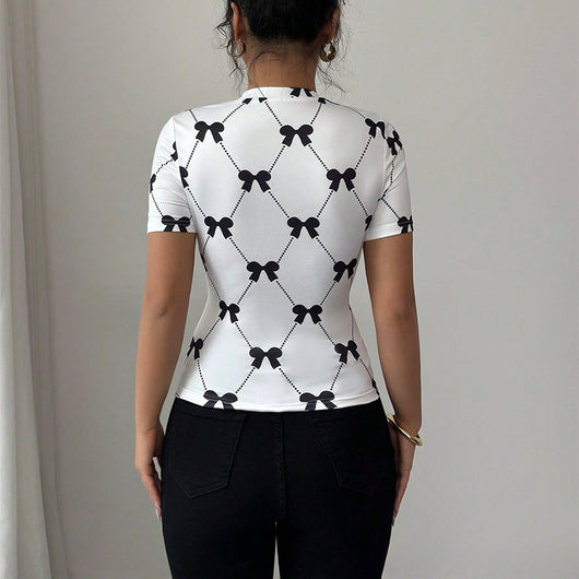 Blusa Elegante Ajustada de Seda de Leche con Elastano - Image 3