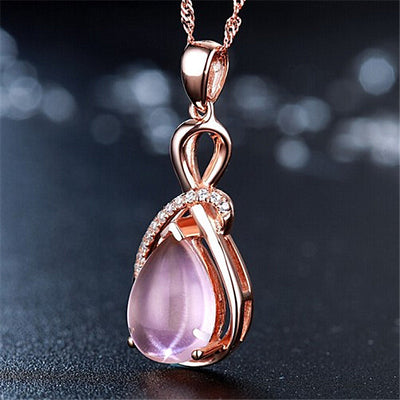 Pendiente de Oro Rosa Elegante - Image 9