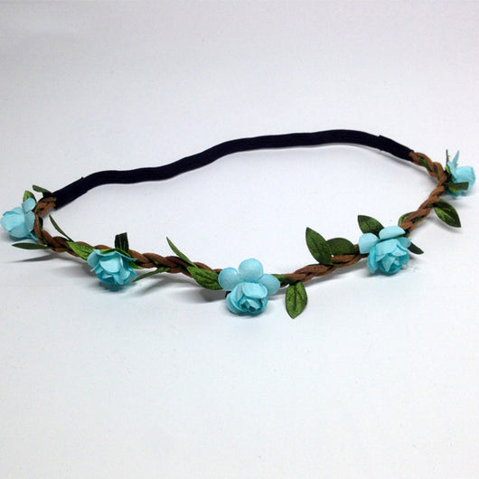 Corona de Flores Rosas Estilo Coreano para Novia - Image 10