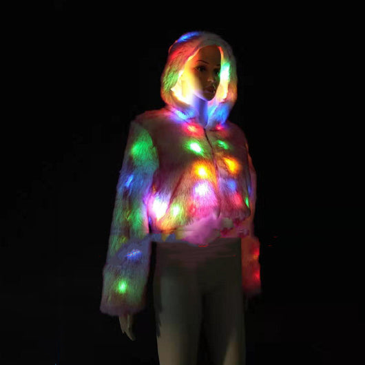 Chaqueta LED de Piel de Zorro Multicolor para Presentaciones - Image 7