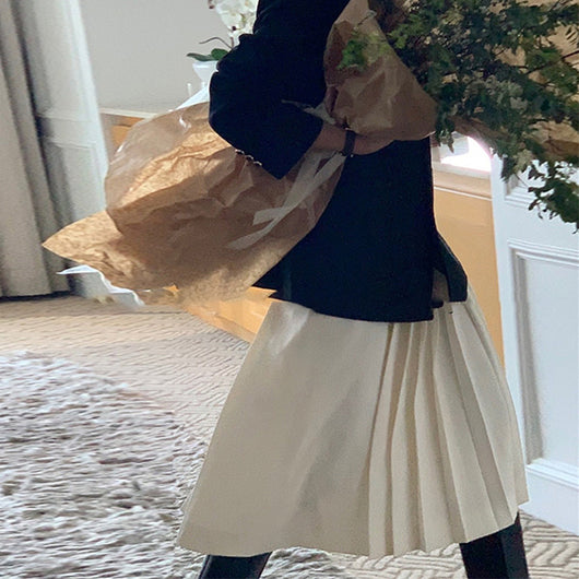 Falda Larga Plisada de Cintura Alta Elegante y Minimalista - Image 3