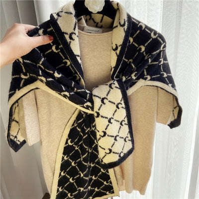 Pashmina de Hombros Anudados con Detalles en Contraste - Image 6