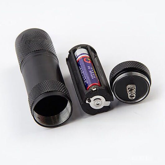 Linterna LED Ultravioleta Portátil de Detección de Luz Morada - Image 15
