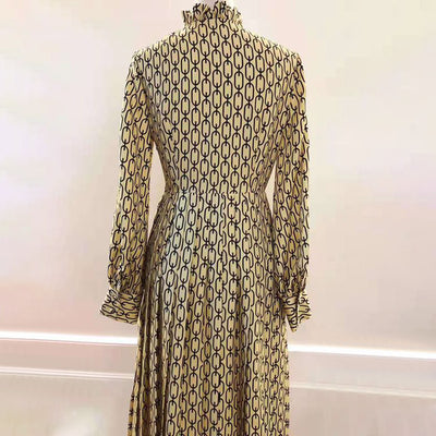 Vestido de seda con estampado de cadenas y detalles de madera - Image 12