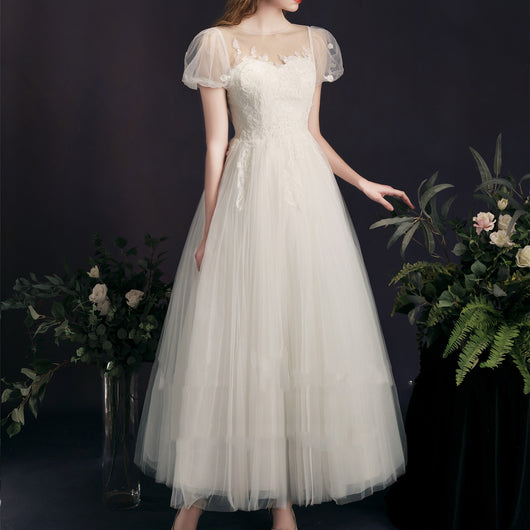 Vestido de Novia Elegante y Minimalista para Cena - Image 9