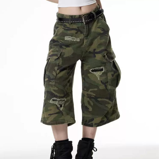 Pantalones Cortos Cargo Camuflaje Rotos con Parches Retro para Mujer - Image 4