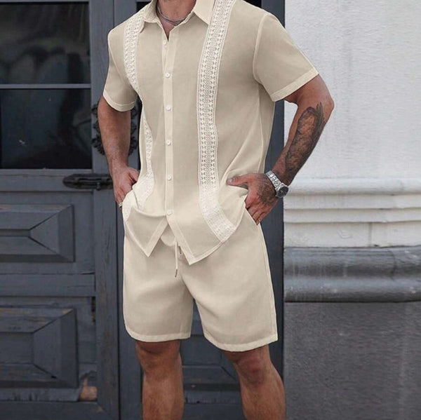 Conjunto de Camisa y Pantalones Cortos con Estampado en Solapa