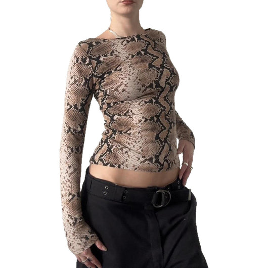 Playera Estampado Serpiente - Diseño Atrevido y Seductor - Image 5