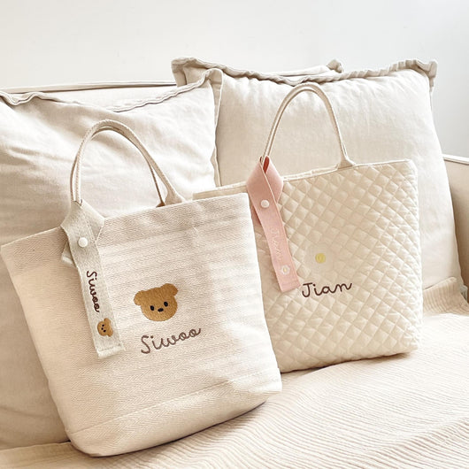 Bolsa Maternal Canvas Go Out Blanca con Compartimentos Interiores para Mamá y Bebé - Image 15