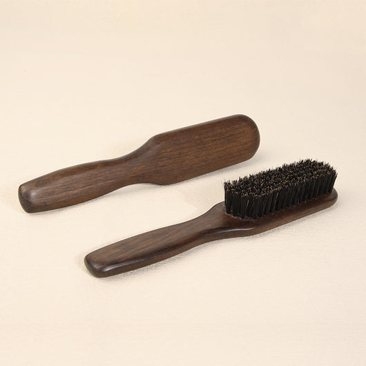 Peine para Barba de Cerdas de Jabalí con Mango de Madera Maciza - Image 3
