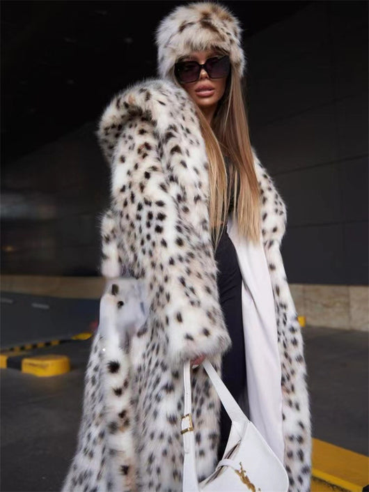 Abrigo Trench Leopardo con Capucha en Terciopelo de Visón - Cálido y Elegante - Image 7