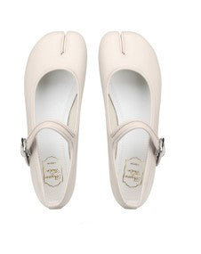 Zapato Mary Jane Plano con Hebilla Recta y Suela Herradura - Image 15